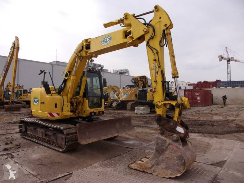 Lopatový nakládač Komatsu