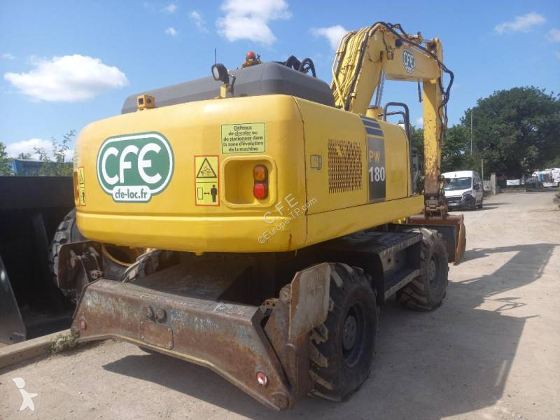 جرافة Komatsu