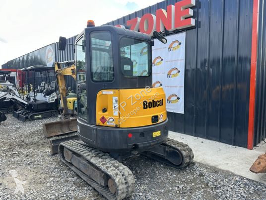 Lopatový nakládač Bobcat e35 cabine à 23900 € ht