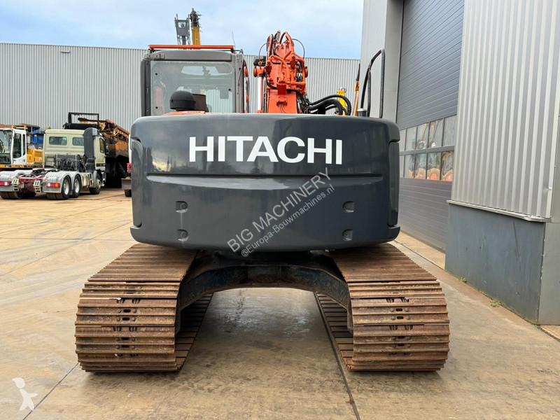 Excavadora Hitachi