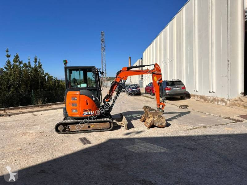 Escavadora Hitachi ZX33U-6 CLR