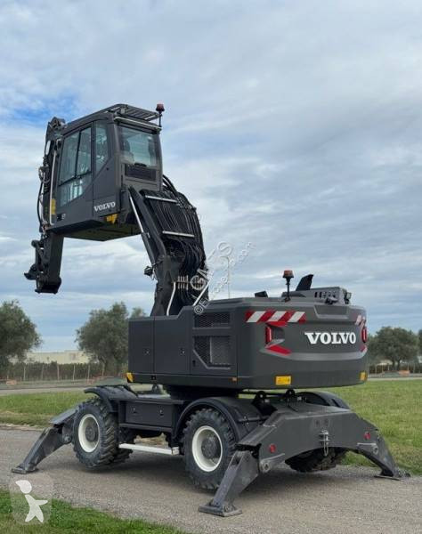 Skovel Volvo EW220e