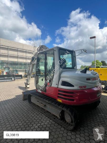 Escavadora Takeuchi CV V4