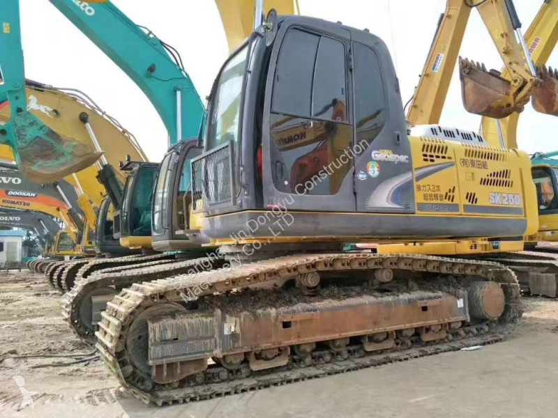 Escavadora Kobelco SK 250