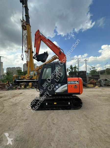 Escavadora Hitachi