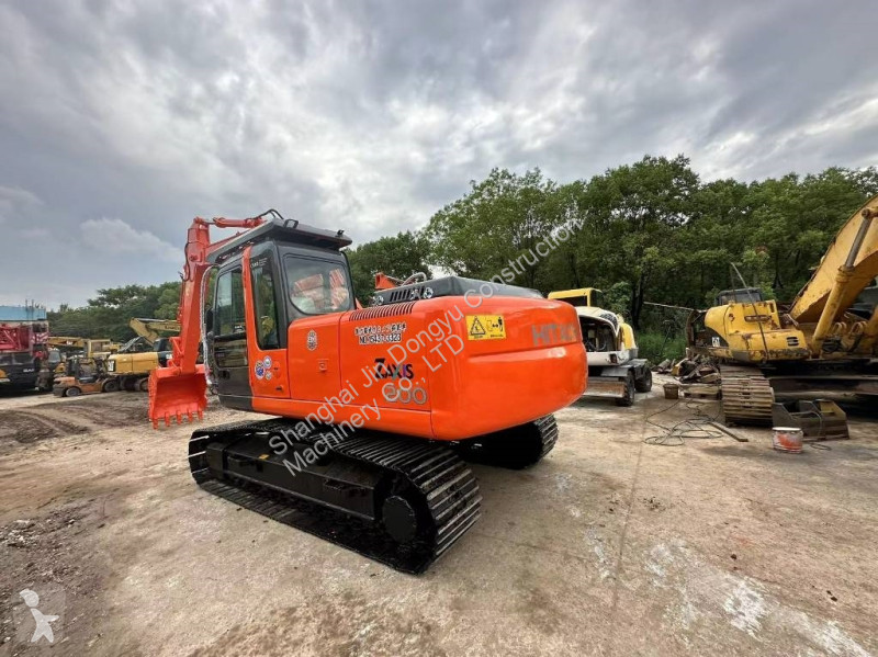 Escavadora Hitachi ZX 200