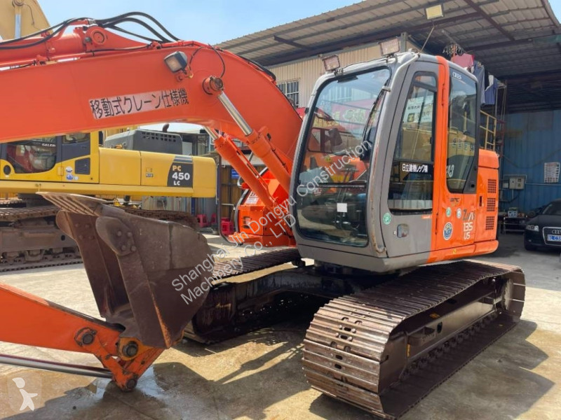 Escavatore Hitachi 135