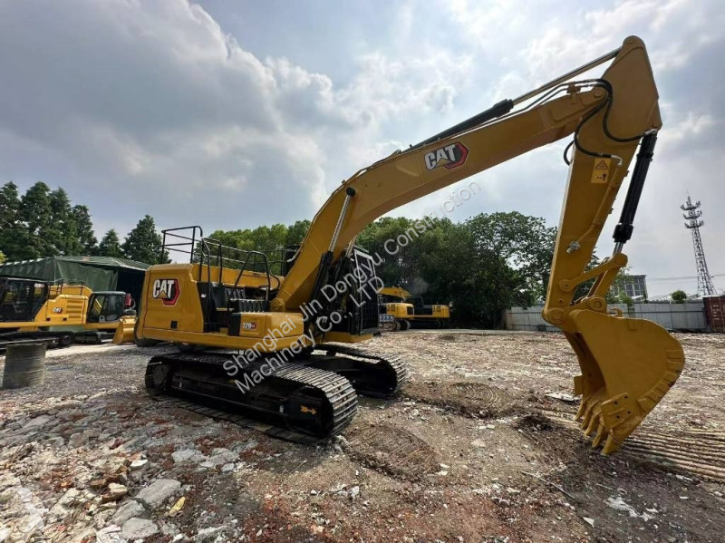 Excavadora Caterpillar 320GC