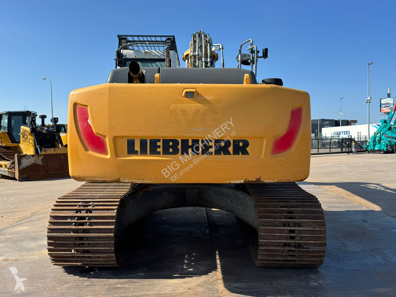 Excavadora Liebherr R926 LC