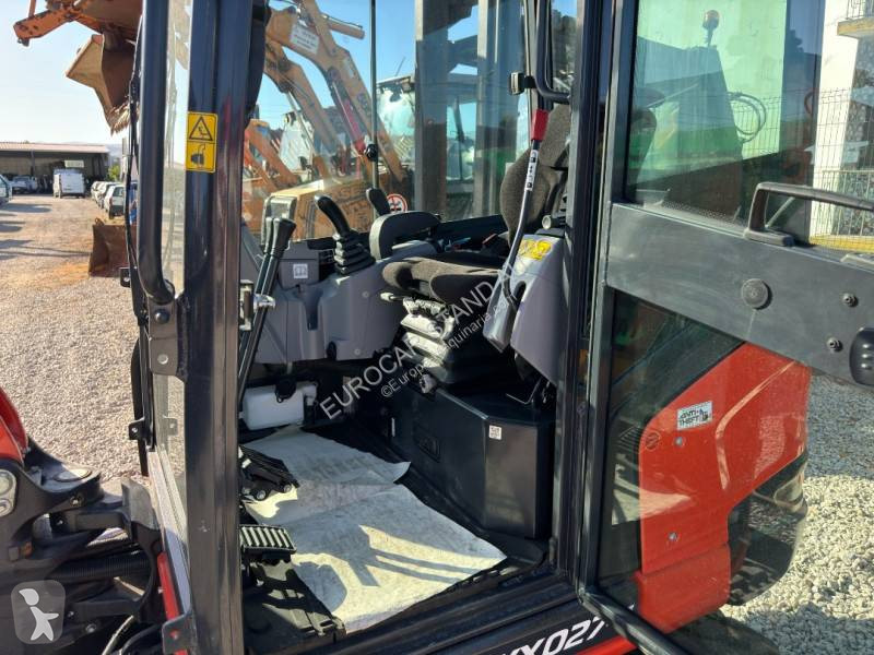 Escavadora Kubota KX 027-4