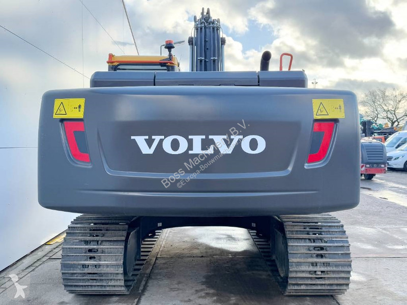 Lopatový nakládač Volvo B + Maxx 2000 Hammer -...