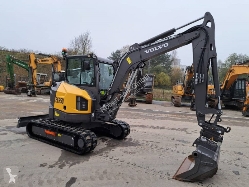 Lopatový nakládač Volvo ECR50F