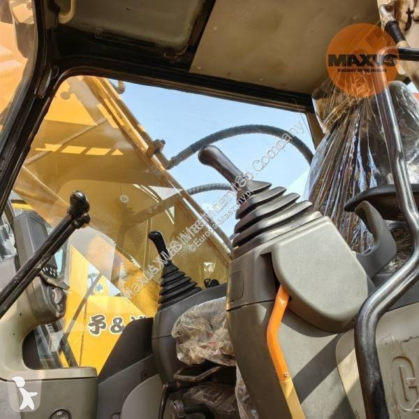 Escavatore Caterpillar CAT 320D2