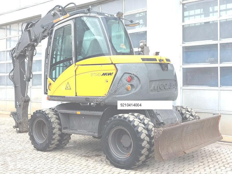 Excavator Mecalac