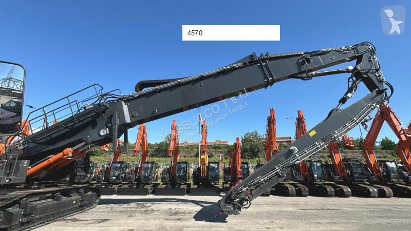 Escavatore Hitachi KMC750S-7
