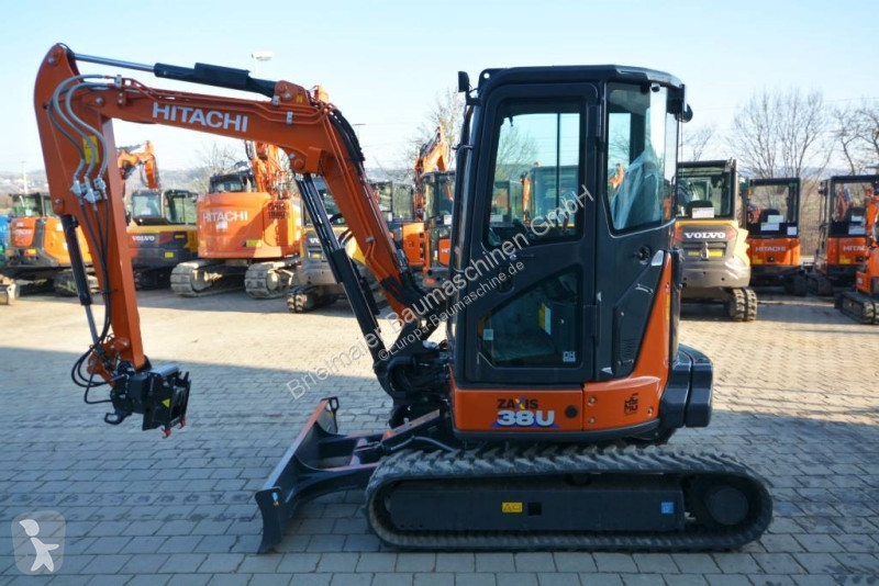 Escavatore Hitachi ZX 38 U-6