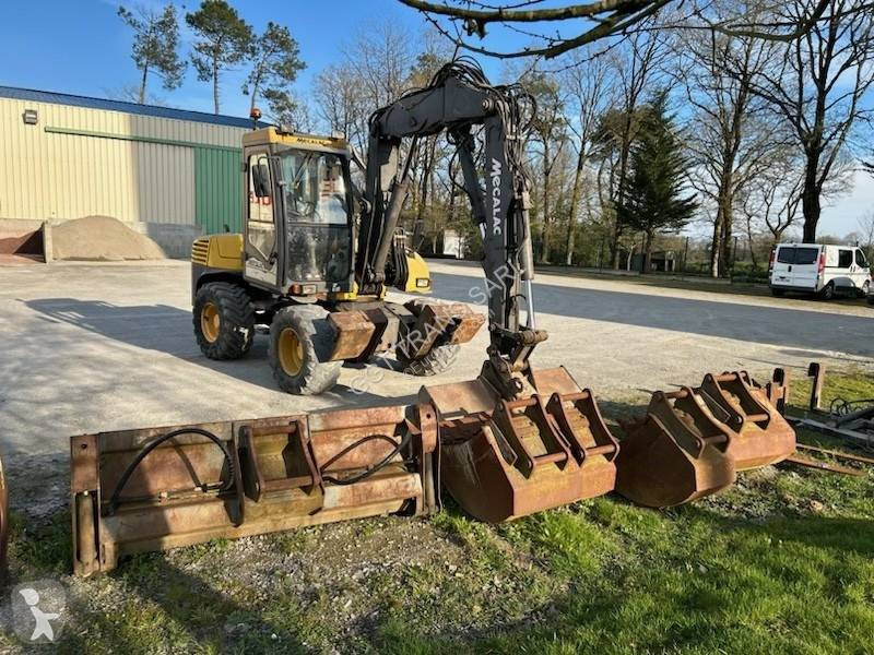 Excavator Mecalac