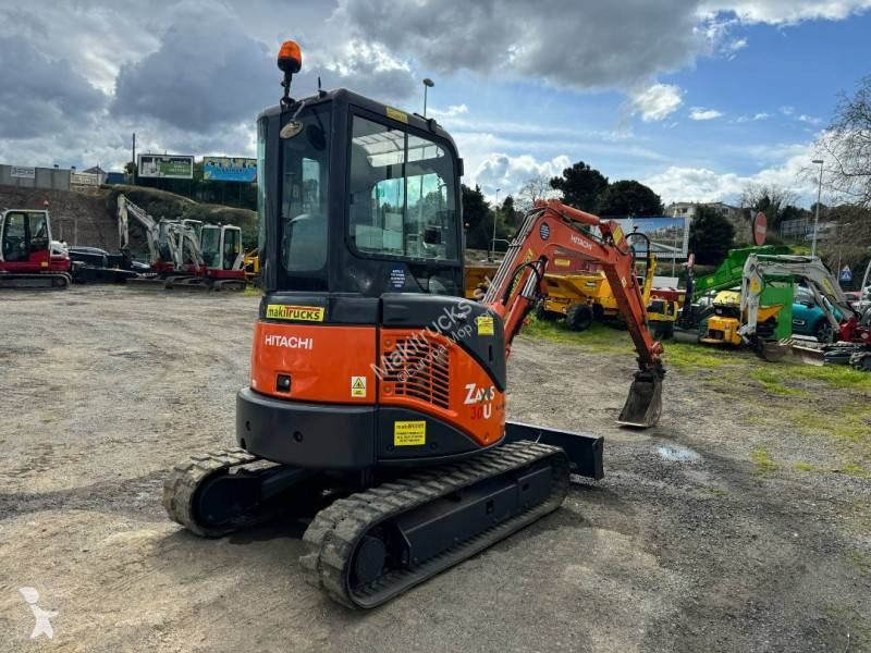Escavadora Hitachi