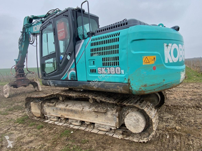 Escavadora Kobelco  SK 180N-10