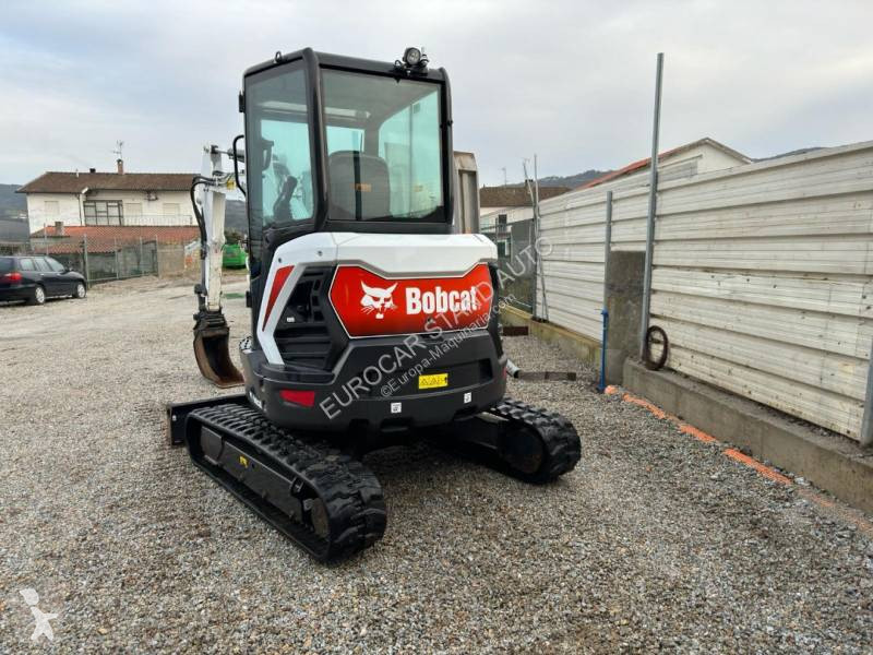 Escavadora Bobcat Z