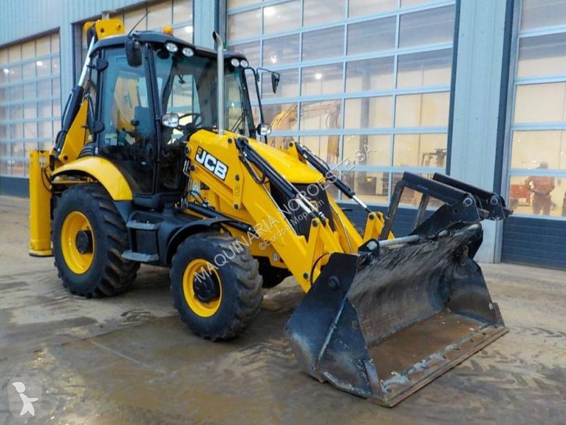 Buldoexcavator JCB