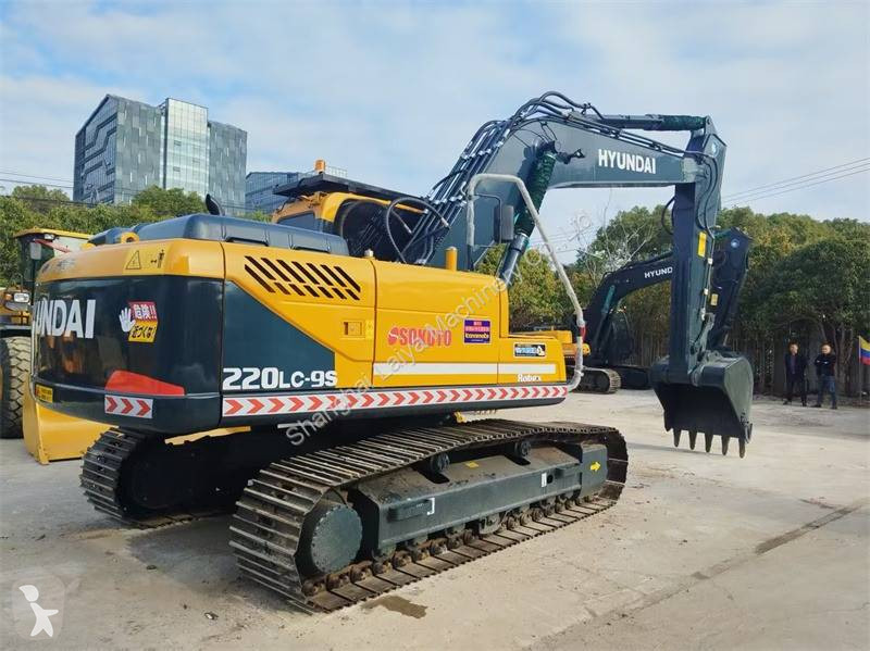 Excavadora Hyundai HYUNDAI R220LC-9S EXCAVATOR