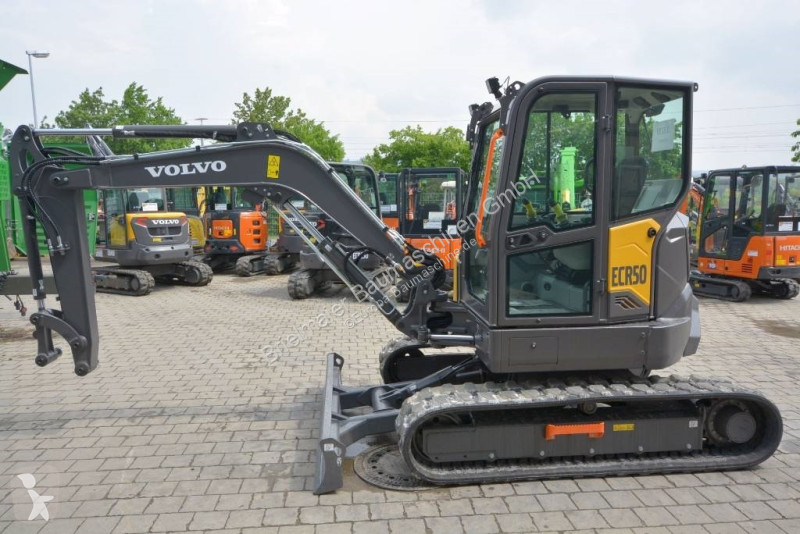 Lopatový nakládač Volvo ECR F