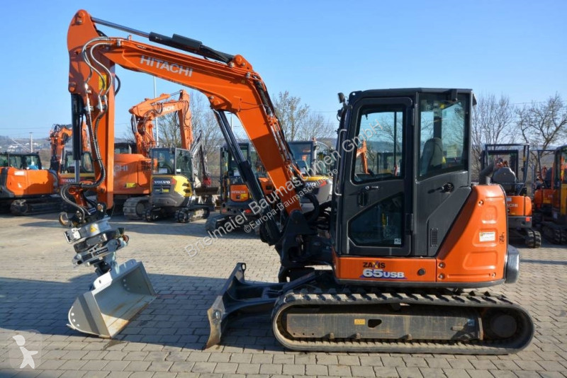 Mini excavator used Hitachi ZX 65 USB-6 - Ad n°10496996