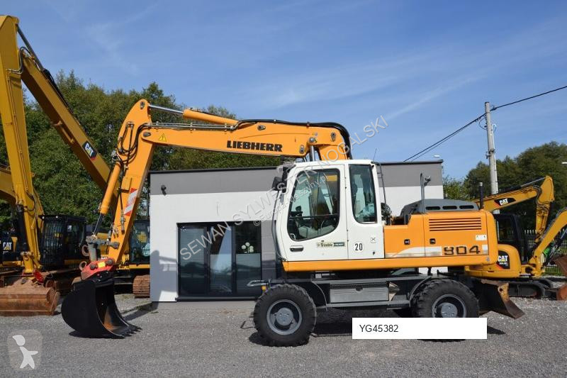 Excavator Liebherr A 904 C