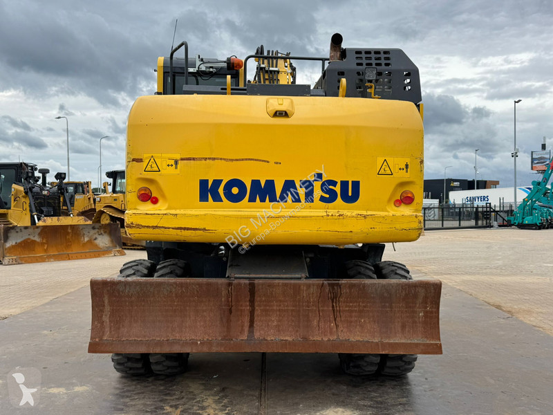 Graafmachine Komatsu -11