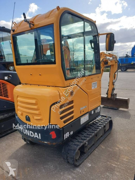 Excavator Hyundai R18-9