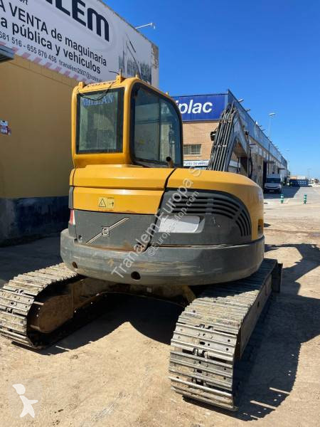 Excavadora Volvo