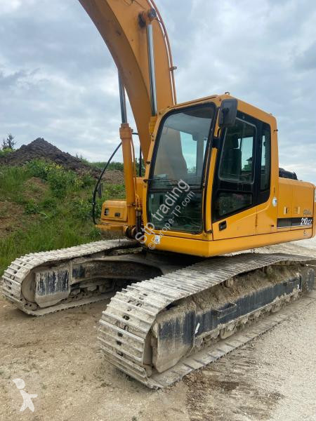 Excavator Hyundai LONG REACH ROBEX 210LC-7