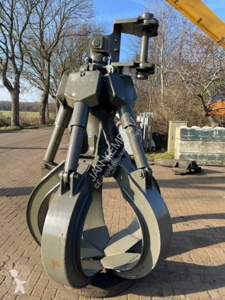 Skovl Fuchs HDMS 800