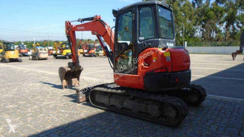 Escavadora Kubota