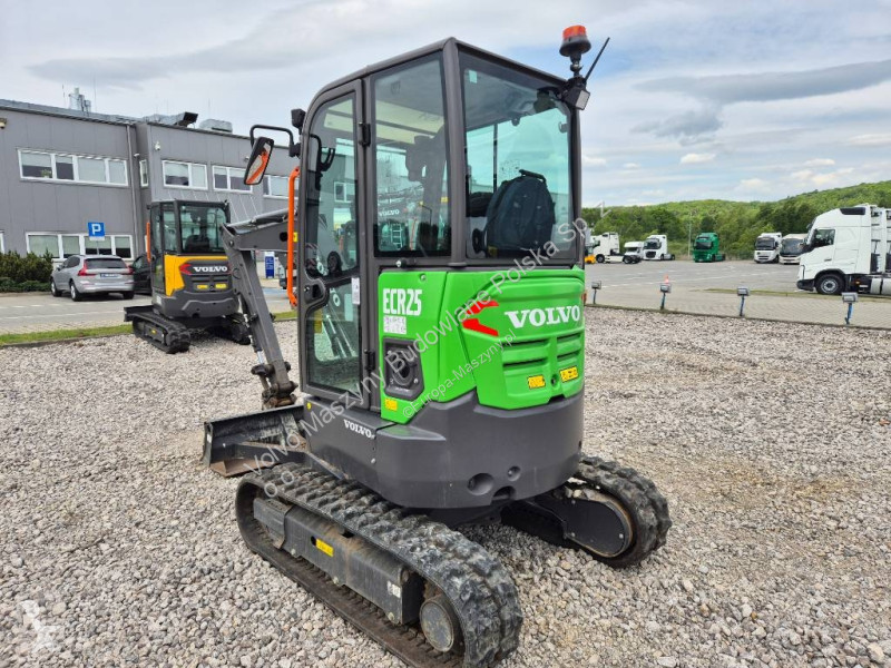 Escavadora Volvo JECR25D ELECTRIC
