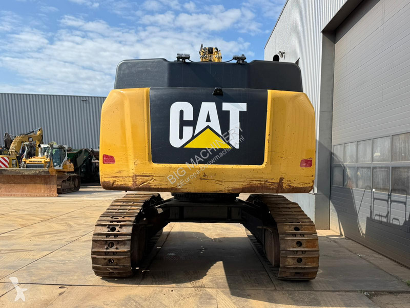 Graafmachine Caterpillar 352F