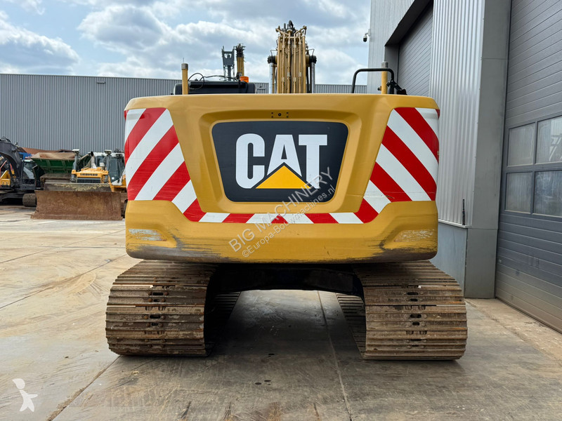 Graafmachine Caterpillar 323