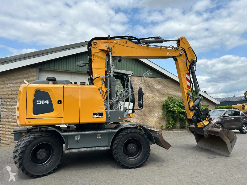 Excavator Liebherr A
