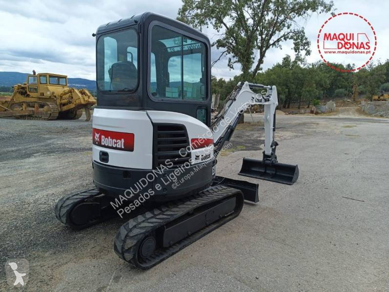 Escavadora Bobcat