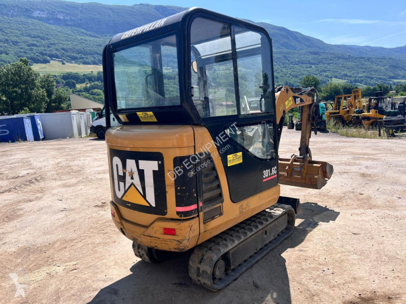 Escavatore Caterpillar MINIPELLE 1,7T (NET DE TVA)