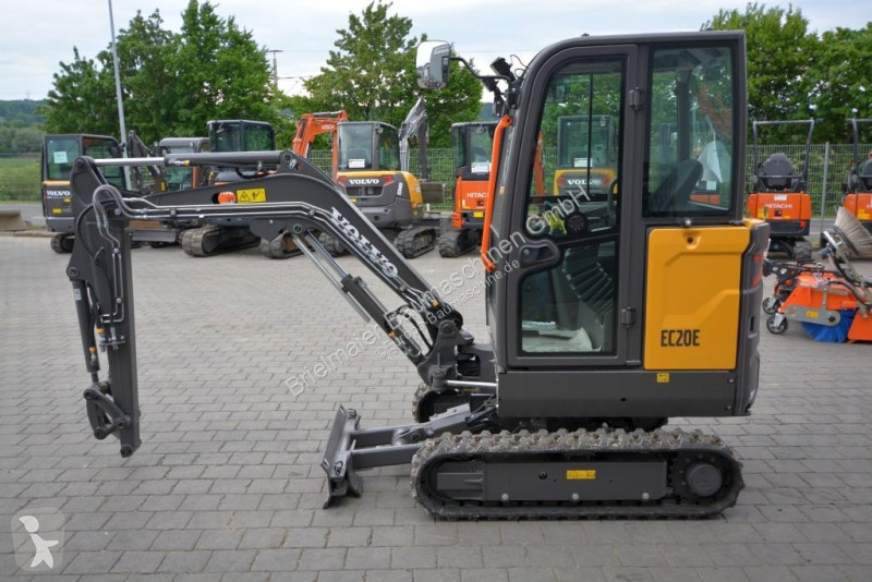 Escavadora Volvo EC 20 E