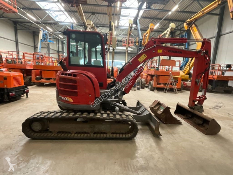 جرافة Yanmar Vio 50 U