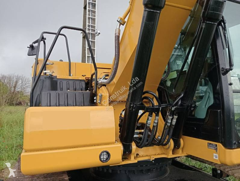 Excavator Caterpillar GC