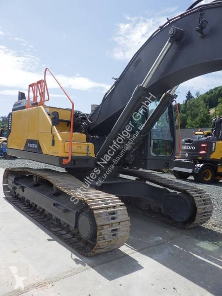 Excavadora Volvo 300 E