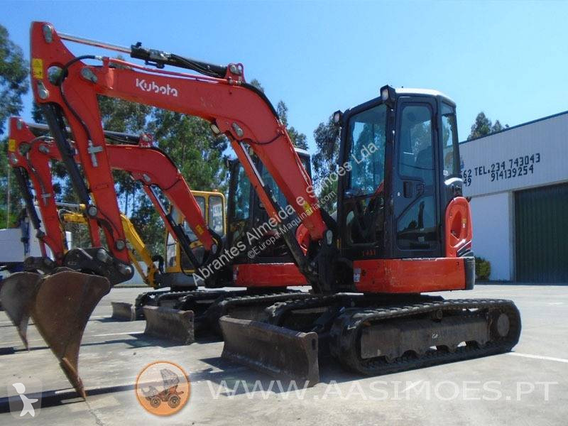 Escavadora Kubota