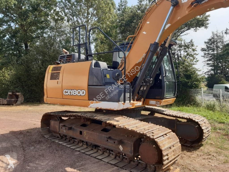 Excavadora Case D