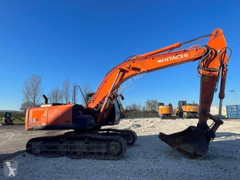 Escavatore Hitachi LC N-5