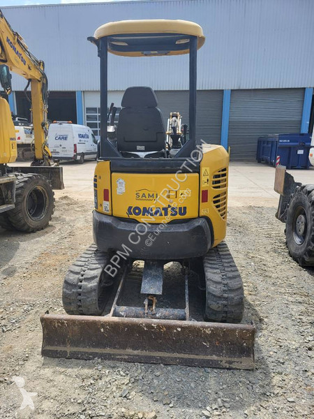 Excavator Komatsu PC26MR-3
