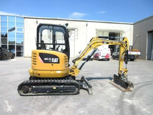 Escavatore Caterpillar 3027 CR